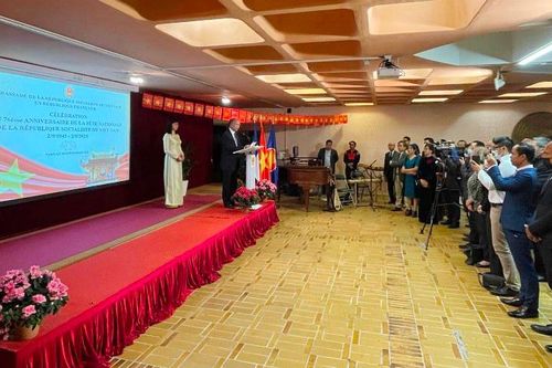 Quan hệ Việt Nam - Pháp có những bước phát triển rất hiệu quả