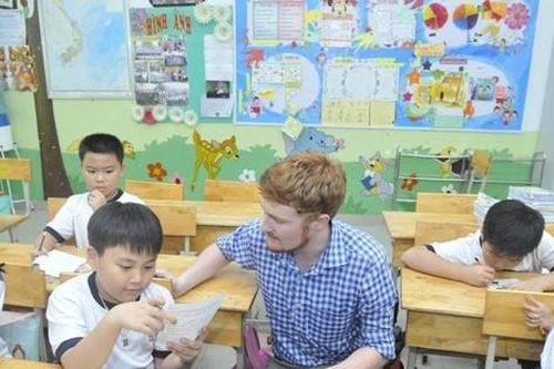 Sở GD&ĐT TPHCM nói gì việc phụ huynh tố học phí tiếng Anh tích hợp quá cao?
