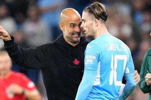 HLV Guardiola cán mốc 300 trận cùng Man City với thành tích siêu khủng