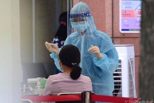 'Chiến thuật 4/18' giúp gia đình có 22 F0 khỏi Covid-19