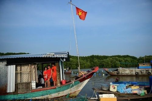 Ba địa phương đầu tiên bắt đầu mở cửa, tín hiệu vui của TP.HCM