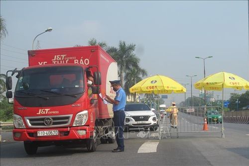 Thống nhất phương án vận tải khi các địa phương nới lỏng giãn cách