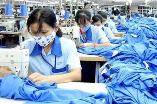 Dệt may Thành Công thua lỗ trong tháng áp dụng '3 tại chỗ'