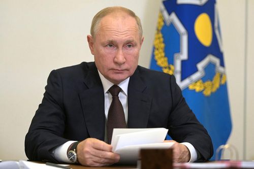 Loạt người thân cận với ông Putin mắc COVID-19