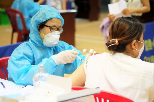 Đà Nẵng: Quận, huyện nào để tập trung đông người khi tiêm sẽ bị dừng cấp vaccine