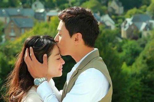 7 lý do đàn ông ngoại tình nhưng không bỏ vợ