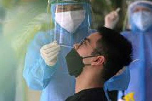 Chung cư Đền Lừ đã có 17 ca mắc, 5,45 triệu người dân Hà Nội được tiêm vaccine