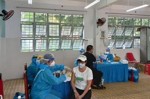 Chia nhỏ các nhóm F0 để quản lý, giảm tải cho hệ thống y tế tuyến trên