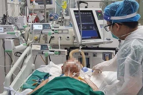 TP Hồ Chí Minh: Số ca tử vong do Covid-19 giảm, lượng người ra đường tăng