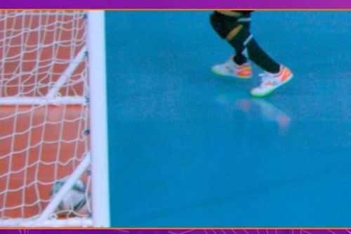 Văn Ý bị VAR tước thành quả 'thủ môn đầu tiên ghi bàn ở Futsal World Cup 2021'