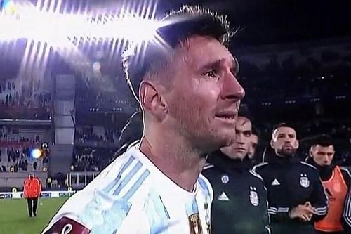 Giám đốc của PSG thừa nhận, Messi 'miễn cưỡng' đến Pháp