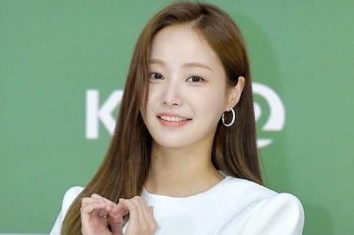 Yeon Woo quảng bá phim mới sau tin đồn hẹn hò Lee Min Ho