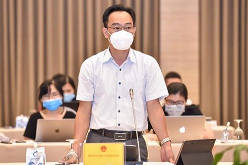 Điểm chuẩn đại học tăng đột biến, lãnh đạo Bộ Giáo dục và Đào tạo nói gì?