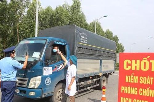 Vĩnh Phúc mở cửa đón nhiều người từ các địa phương 'vùng đỏ'