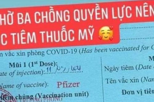 Cô gái khoe được tiêm vắc xin Pfizer 'nhờ ba chồng quyền lực' để 'lòe' bạn bè