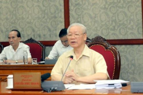 Bộ Chính trị báo cáo Trung ương xem xét việc lùi cải cách tiền lương