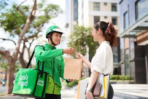 Hà Nội: Người dân đã có thể sử dụng GrabFood, GrabMart và GrabExpress