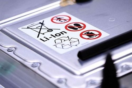 Công ty pin lớn nhất Trung Quốc hợp tác với tập đoàn hóa chất BASF