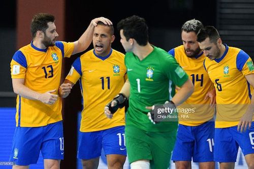 FIFA Futsal World Cup 2021: Brazil giành vé đầu tiên của bảng D vào vòng knock-out