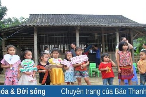 Câu lạc bộ 'Vì trẻ em vùng cao' bàn giao 2 điểm trường mầm non và tiểu học trong năm học mới