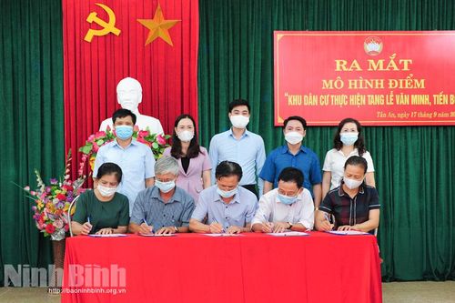 Ra mắt mô hình điểm 'Khu dân cư thực hiện tang lễ văn minh, tiến bộ'