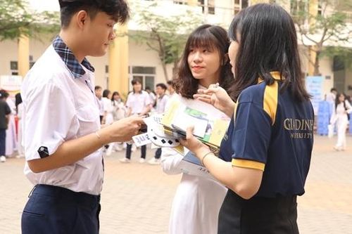 Bộ Giáo dục và Đào tạo lên tiếng về việc thí sinh '30 điểm vẫn trượt nguyện vọng 1'