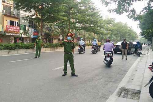 12 tổ cơ động liên ngành vẫn duy trì kiểm tra người ra đường