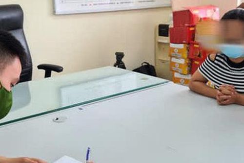 Cấp giấy đi đương cho người lạ, một phụ nữ bị khởi tố