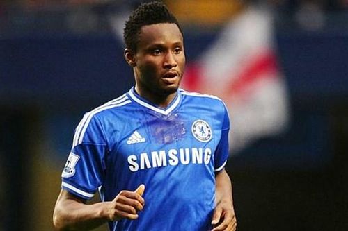 'Dậy sóng' bóng đá Việt: Cựu sao Chelsea sẽ sang V-League thi đấu?