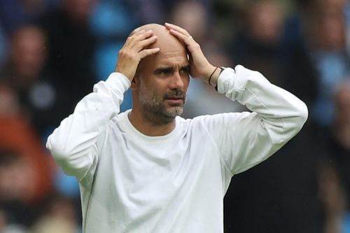 Pep Guardiola từ chối xin lỗi cổ động viên Man City