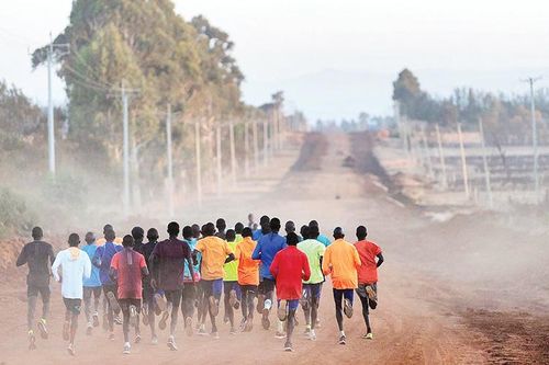 Người Kalenjin trên đường chạy