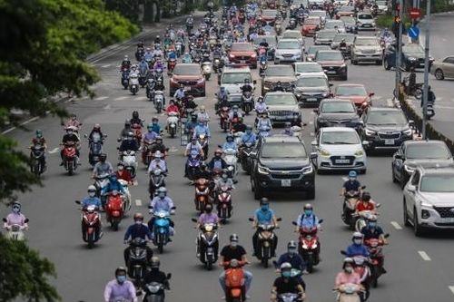 Covid-19 ở Việt Nam sáng 18/9: Số ca tử vong giảm, ca nặng vẫn nhiều; TP. HCM thêm nhóm không cần giấy đi đường; Hà Nội sẵn sàng tình huống xấu nhất
