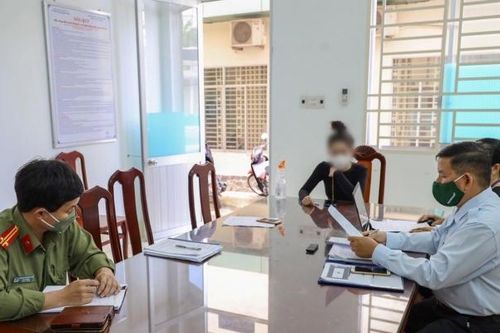 Xử phạt một tài khoản Facebook vì đăng thông tin sai sự thật về tiêm vaccine