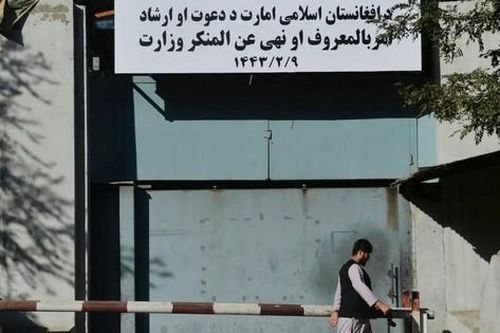 Taliban hạ biển hiệu Bộ Phụ nữ