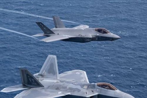 Giải mật: Mỹ từng chào bán tiêm kích tàng hình F-22 Raptor với giá cao ngất