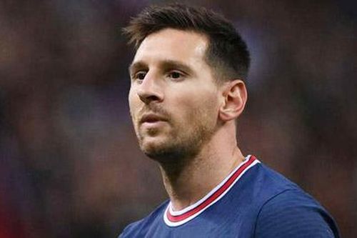 Nhìn lại tháng đầu tiên Messi ở PSG: Mờ nhạt trong sân, rạng rỡ ngoài sân