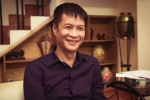 Đạo diễn Lê Hoàng tiết lộ một nam MC có tiếng đang giữ 'quỹ đen' lên đến 50 tỷ đồng