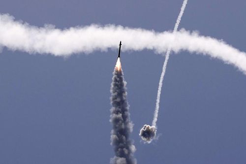 Tổ hợp tên lửa Iron Dome khó bảo vệ binh sĩ Ukraine trước hỏa lực mạnh
