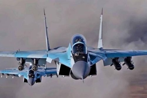 Tiêm kích MiG-35 Nga nguy cơ lại gục ngã trước JF-17 ngay 'trước cửa thiên đường'