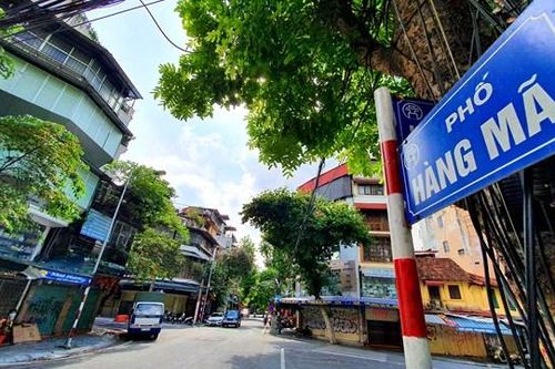 Trầm lặng phố Hàng Mã