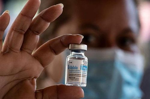 Việt Nam - Cuba bàn cung cấp và chuyển giao công nghệ sản xuất vaccine