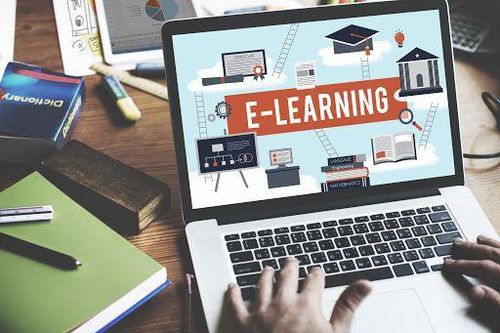Giảng viên xin lỗi vì đuổi sinh viên khỏi lớp học online