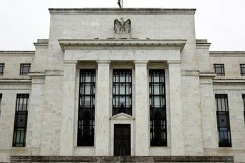 Fed sẽ không vội vàng rút các biện pháp kích thích kinh tế