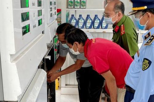 Phát hiện 1 cây xăng tự ý tháo dỡ niêm phong, kẹp chì