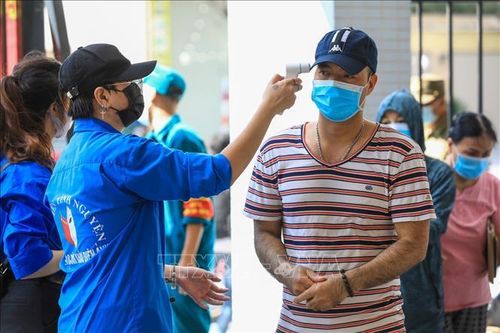 Chiều 19/9, Hà Nội thêm 5 ca dương tính mới, trong đó có 3 nhân viên y tế