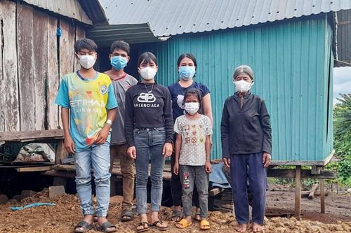 Khánh kiệt vì bạo bệnh