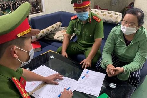 Bắt 'nữ quái' lấy trộm hơn 20 cây vàng và 146 triệu đồng