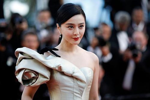 Trung Quốc thông báo điều tra thuế của nghệ sĩ thường xuyên