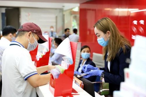 Công ty chứng khoán chạy đua vay tín chấp nước ngoài