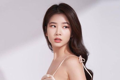 Hai nữ diễn viên 'Tuổi nổi loạn' bị quay lén
